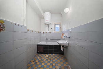 Prodej bytu 1+1 v osobním vlastnictví 65 m², Vranovice