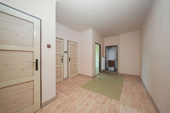 Prodej bytu 1+1 v osobním vlastnictví 65 m², Vranovice