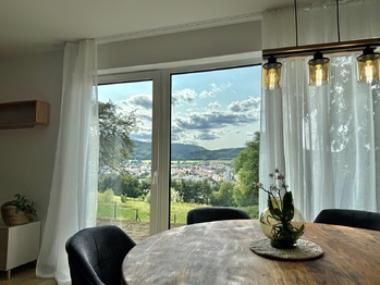 jídelní kout s nádherným výhledem - Prodej domu 95 m², Prachatice