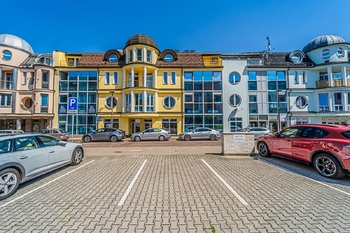 Pronájem kancelářských prostor 183 m², Kladno