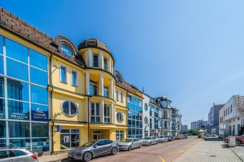Pronájem kancelářských prostor 183 m², Kladno