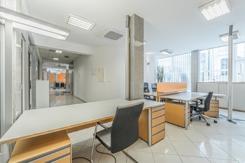 Pronájem kancelářských prostor 183 m², Kladno