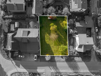 Prodej pozemku 737 m², Karolinka