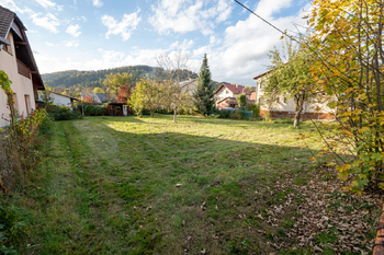 Prodej pozemku 737 m², Karolinka