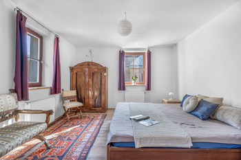 Prodej domu 440 m², Bednáreček