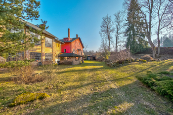 Prodej domu 440 m², Bednáreček