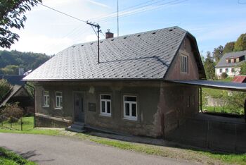 Pronájem domu 140 m², Dolní Dobrouč