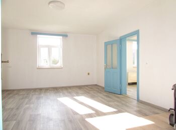 Pronájem domu 140 m², Dolní Dobrouč