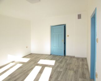 Pronájem domu 140 m², Dolní Dobrouč