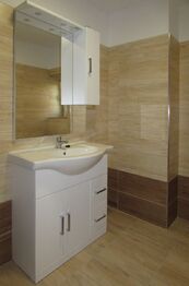 Pronájem domu 140 m², Dolní Dobrouč