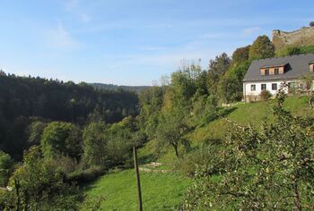 Pronájem domu 140 m², Dolní Dobrouč