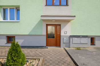 Prodej bytu 2+1 v osobním vlastnictví 66 m², Dolní Beřkovice