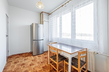 Jídelna. - Pronájem bytu 1+1 v osobním vlastnictví 44 m², Jindřichův Hradec