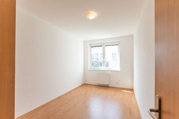 Ložnice I - Pronájem bytu 3+kk v osobním vlastnictví 86 m², Praha 9 - Vysočany