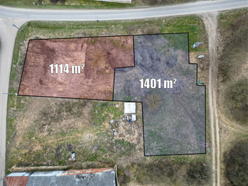 Prodej pozemku 1401 m², Dešná