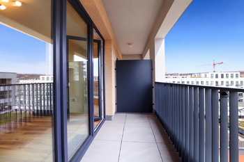 Lodžie - Pronájem bytu 1+kk v osobním vlastnictví 35 m², Praha 9 - Hloubětín