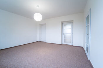 Prodej bytu 3+1 v osobním vlastnictví 86 m², Bečváry