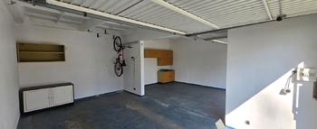 Prodej garáže, Postoloprty