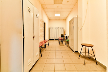 +420 739 604 767 I vaclav.adamcik@re-max.cz I pronájem komerčních prostor Ostrava - Pronájem výrobních prostor 720 m², Ostrava