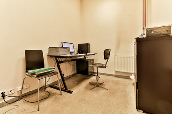 +420 739 604 767 I vaclav.adamcik@re-max.cz I pronájem komerčních prostor Ostrava - Pronájem výrobních prostor 720 m², Ostrava