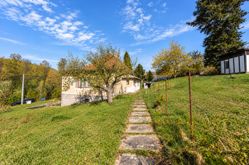 Prodej pozemku 2100 m², Mnichovice