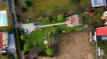 Prodej pozemku 1391 m², Praha 6 - Suchdol