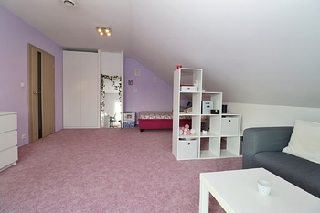 Prodej domu 231 m², Mikulovice
