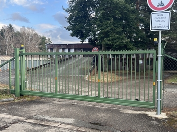 Pronájem garáže 18 m², Hradec Králové