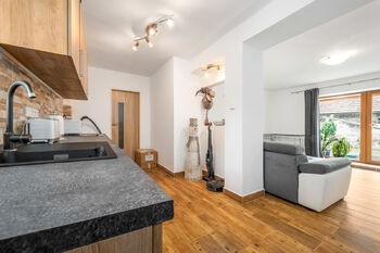 Prodej domu 363 m², Paračov