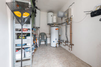 Prodej domu 363 m², Paračov