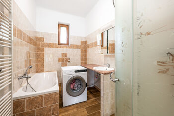 Prodej domu 363 m², Paračov