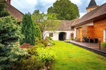 Prodej domu 363 m², Paračov