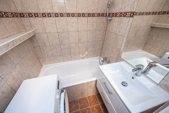 Pronájem bytu 2+1 v osobním vlastnictví 53 m², Praha 10 - Malešice