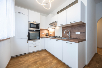 Pronájem bytu 2+1 v osobním vlastnictví 53 m², Praha 10 - Malešice