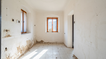 Prodej domu 420 m², Radvanec