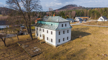 Prodej domu 420 m², Radvanec