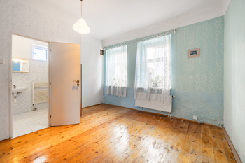 Prodej domu 67 m², Praha 10 - Uhříněves