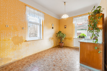 Prodej domu 67 m², Praha 10 - Uhříněves