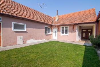 Prodej domu 120 m², Hlohovec