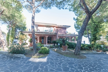 Prodej domu 570 m², Roseto degli Abruzzi