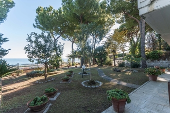 Prodej domu 570 m², Roseto degli Abruzzi