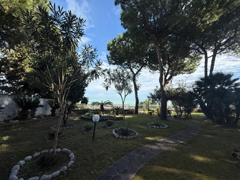 Prodej domu 570 m², Roseto degli Abruzzi