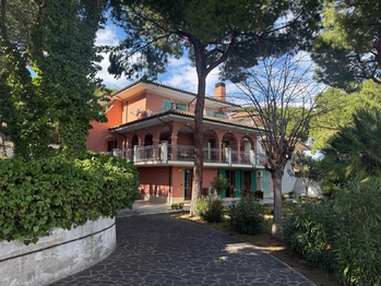 Prodej domu 570 m², Roseto degli Abruzzi