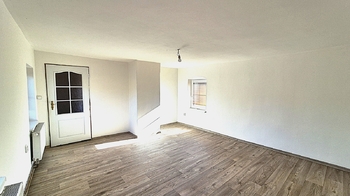 Pronájem domu 75 m², Jenčice