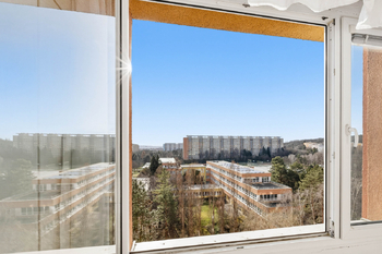 Prodej bytu 3+1 v osobním vlastnictví 69 m², Praha 8 - Kobylisy