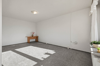 Prodej bytu 3+1 v osobním vlastnictví 69 m², Praha 8 - Kobylisy