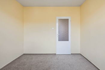 Prodej bytu 3+1 v osobním vlastnictví 69 m², Praha 8 - Kobylisy