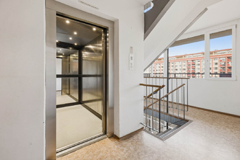 Prodej bytu 3+1 v osobním vlastnictví 69 m², Praha 8 - Kobylisy