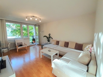 Prodej bytu 3+1 v osobním vlastnictví 75 m², Praha 9 - Letňany