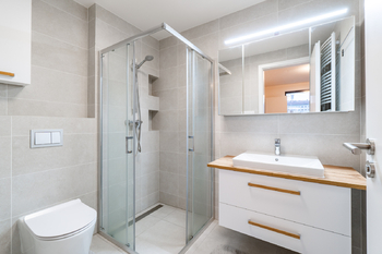 Pronájem bytu 2+kk v osobním vlastnictví 76 m², Praha 6 - Břevnov